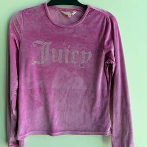 Juicy Couture Pink Velour Rhinestone Studded Logo Long Sleeve Pajama Top Size L